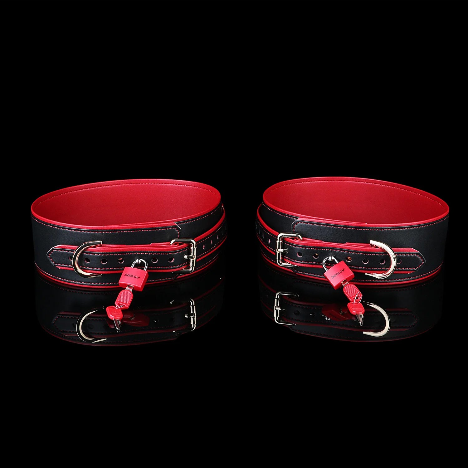 Set Bondage BDSM in Pelle con Manette
