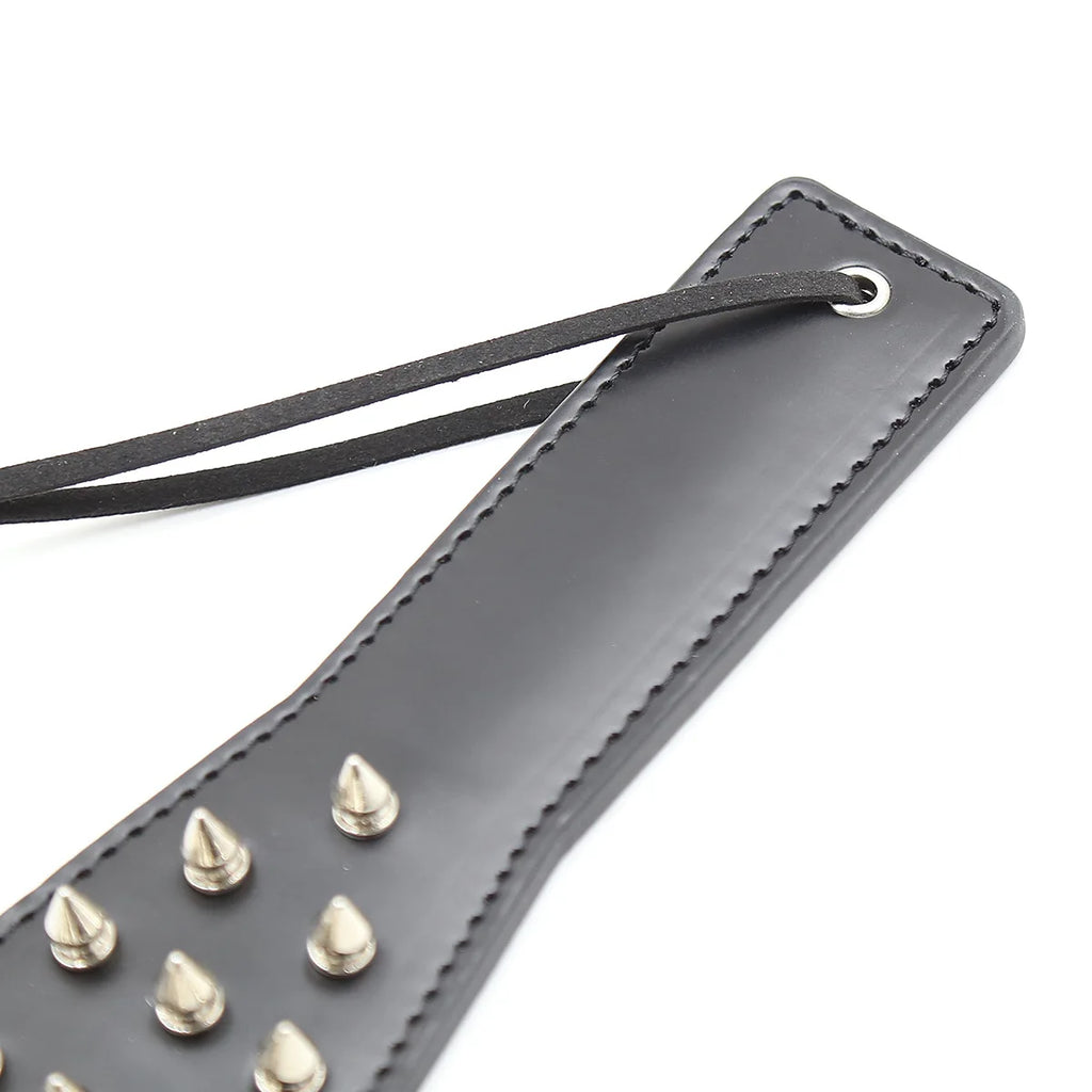 Paddle BDSM con Borchie Appuntite