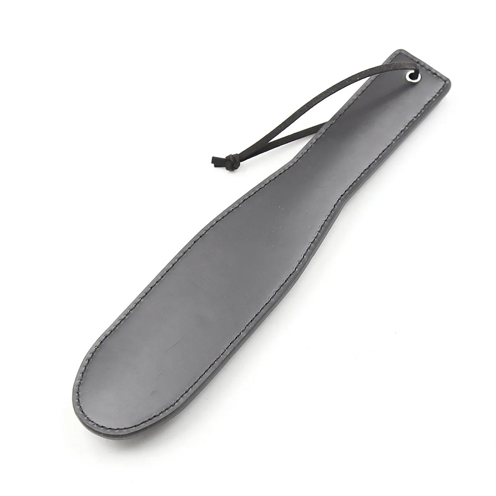 Paddle BDSM con Borchie Appuntite